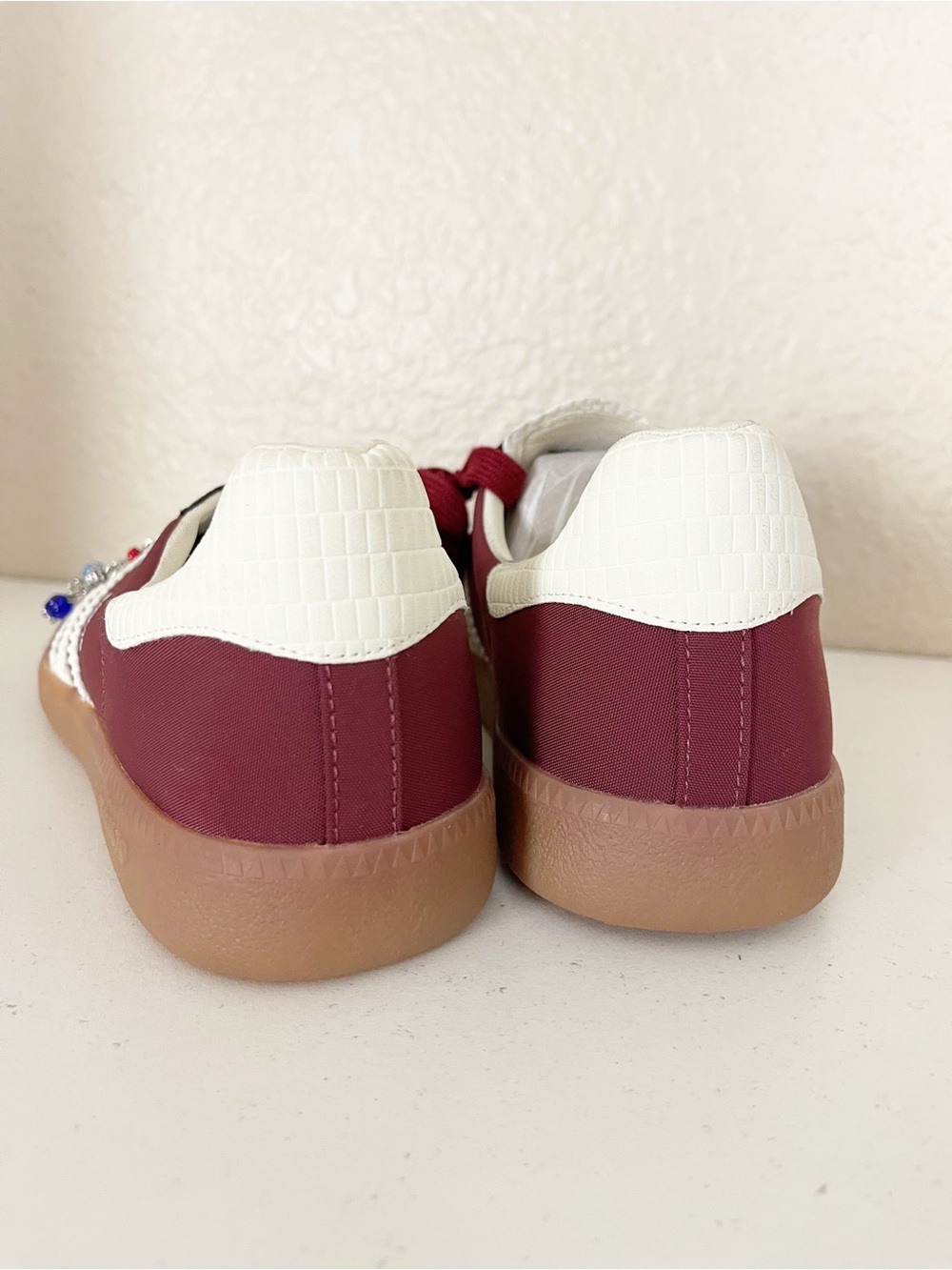 Back 70 Ghost sneaker Burgundy & White Retro Trainer - Picture 11 of 13